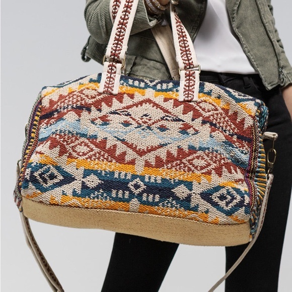 Handmade Boho Southwestern Ethnic Motif Destiny Bag NWT - Picture 1 of 10